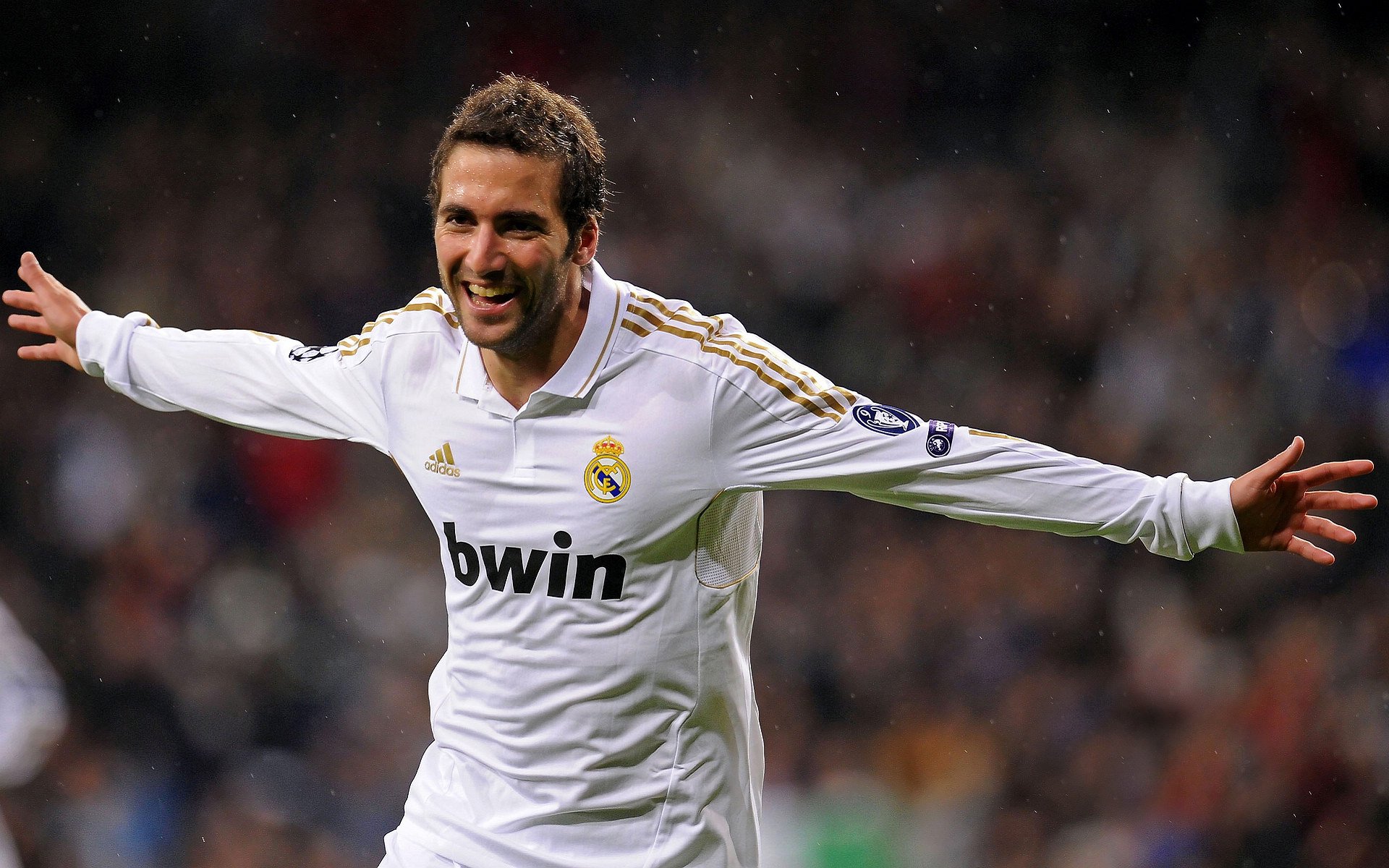 重磅罚单!国际足联对多名球员开出禁赛令,涉事俱乐部面临严惩