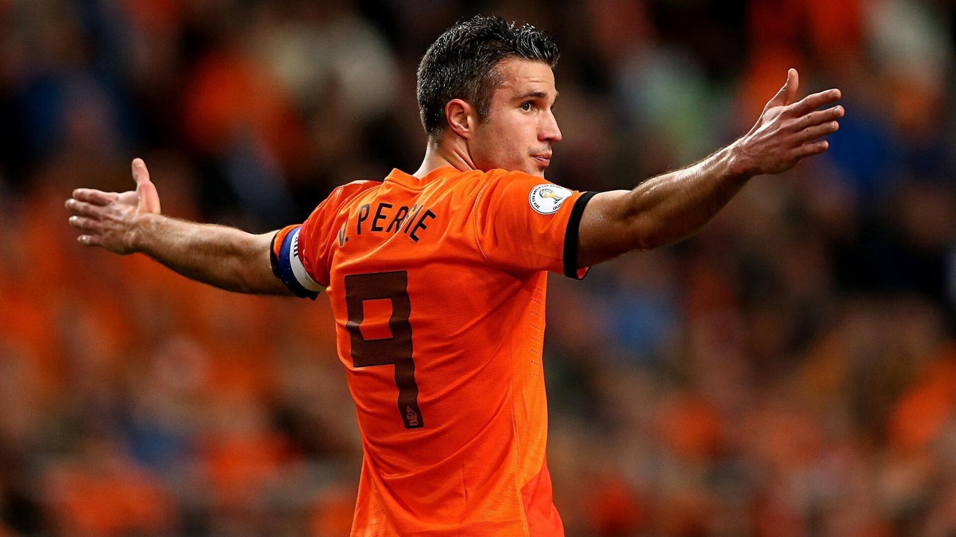 皇家马德里与巴塞罗那上演巅峰对决，西甲争冠悬念再起