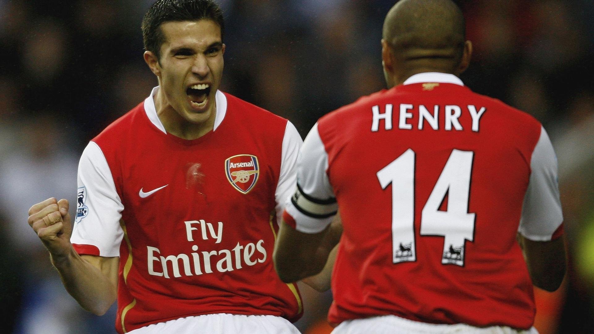 天才新星上演帽子戏法，助球队豪取三连胜